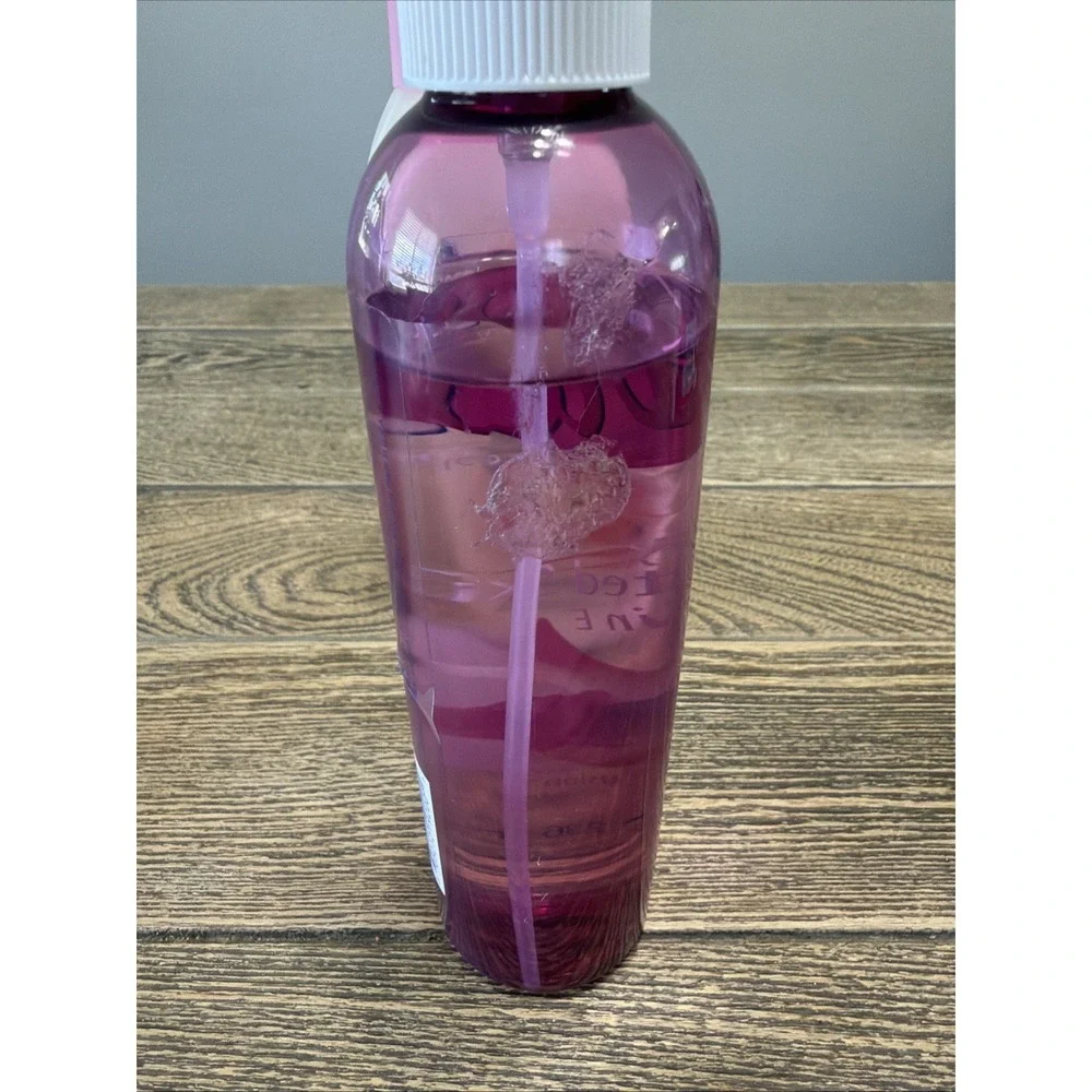2011‎ Caress Berry Fusion Gift Set Lotion Soap Body Wash Body Mist Old Stock